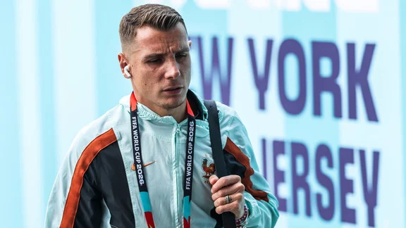 Lucas Digne en action avec Aston Villa