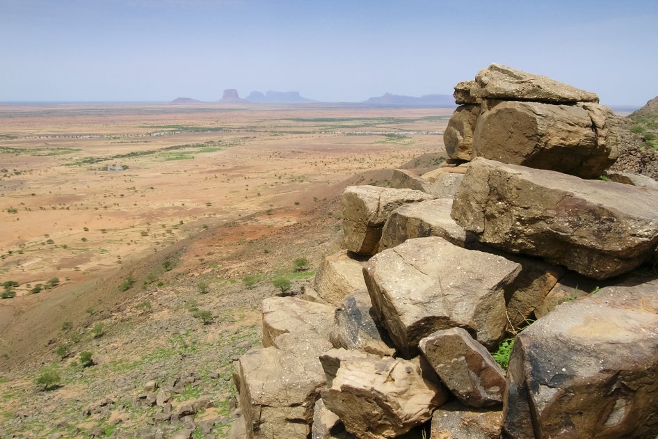 Frappes aériennes de l’Africa Corps au Mali : huit civils tués selon Human Rights Watch