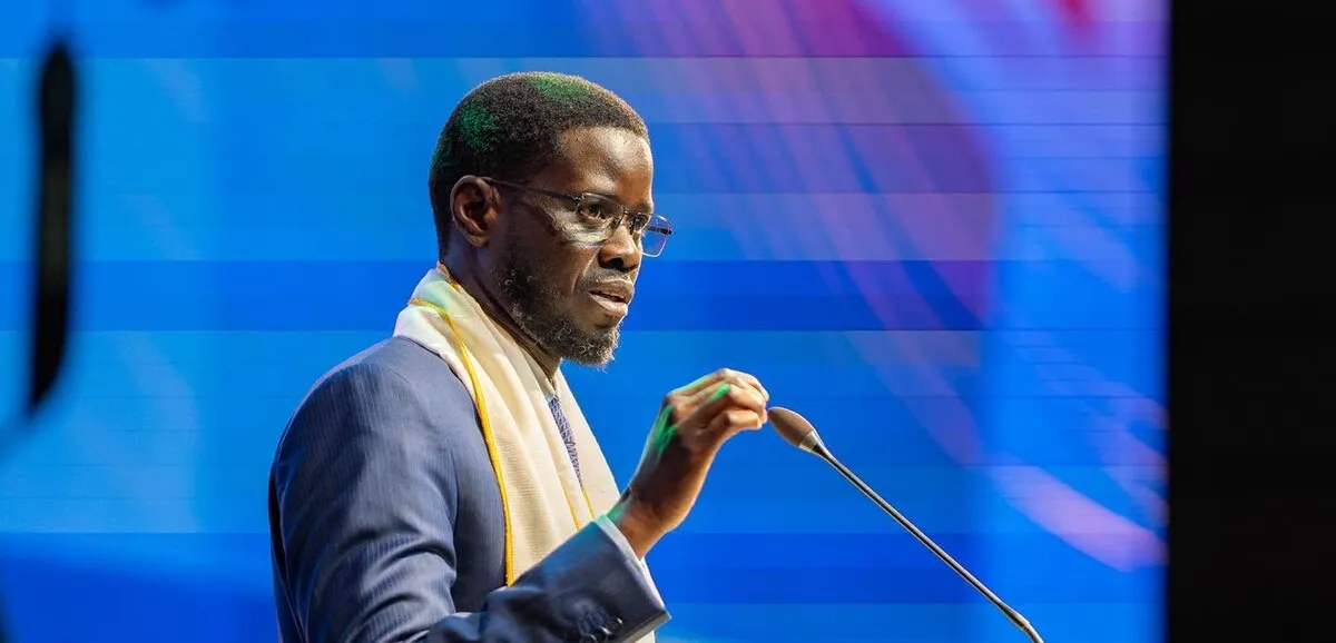 Trois influenceurs sénégalais condamnés à de la prison pour offense au chef de l'État